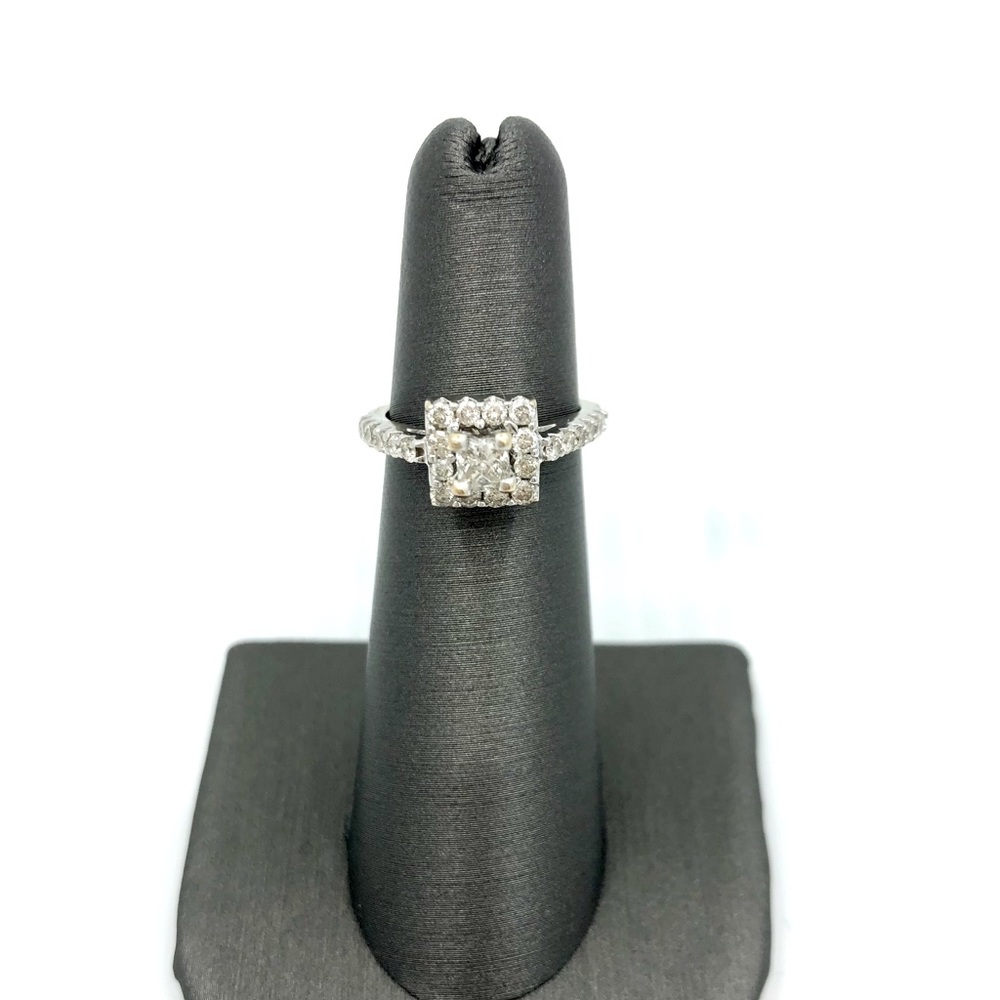 Princess Cut Diamond Ring 💍
